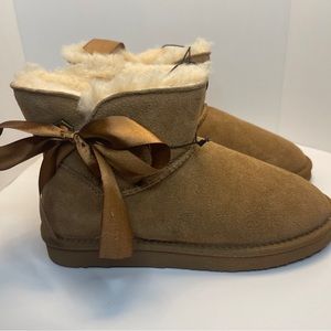 Bearpaw bootie boots shoes women’s lined suede new with box size 9